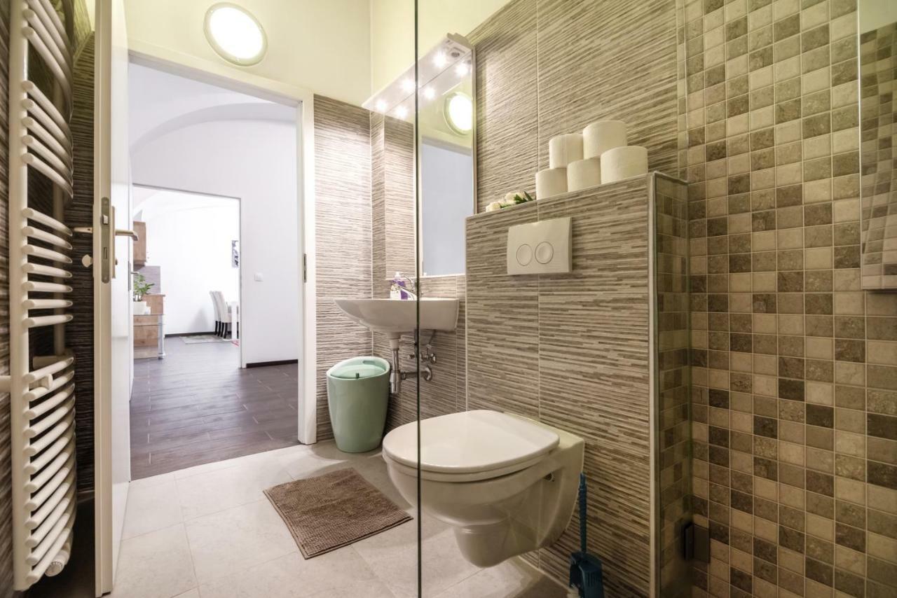 3 * Wien
